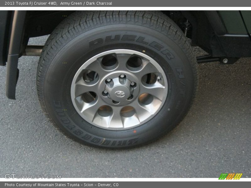 Army Green / Dark Charcoal 2013 Toyota FJ Cruiser 4WD