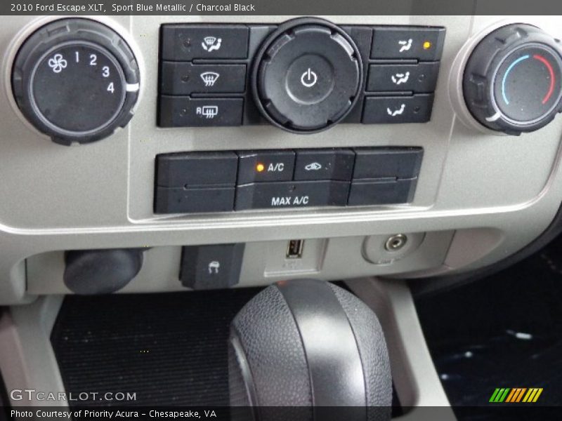 Sport Blue Metallic / Charcoal Black 2010 Ford Escape XLT