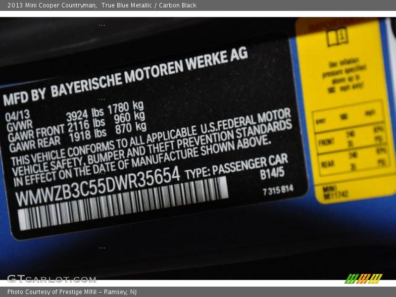 True Blue Metallic / Carbon Black 2013 Mini Cooper Countryman