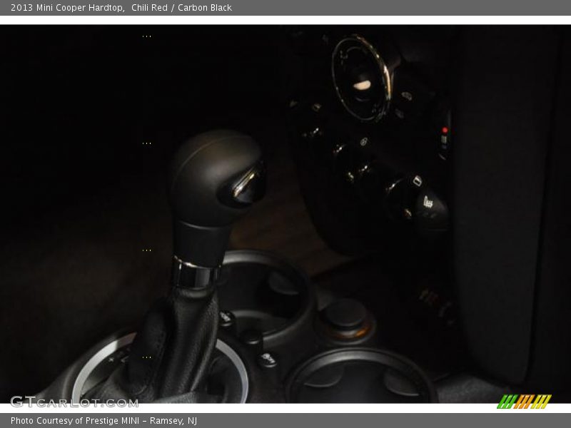 Chili Red / Carbon Black 2013 Mini Cooper Hardtop