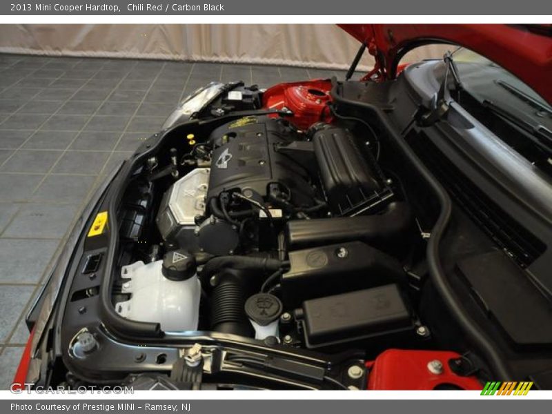 Chili Red / Carbon Black 2013 Mini Cooper Hardtop