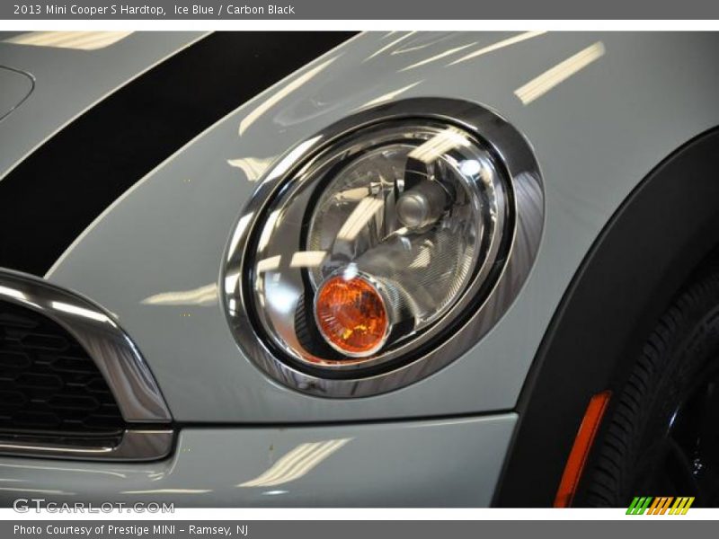 Ice Blue / Carbon Black 2013 Mini Cooper S Hardtop