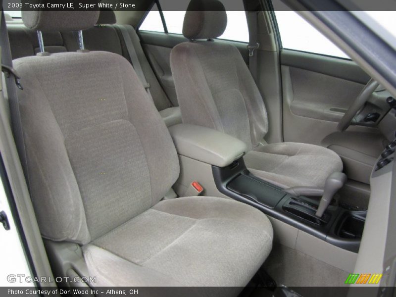 Super White / Stone 2003 Toyota Camry LE