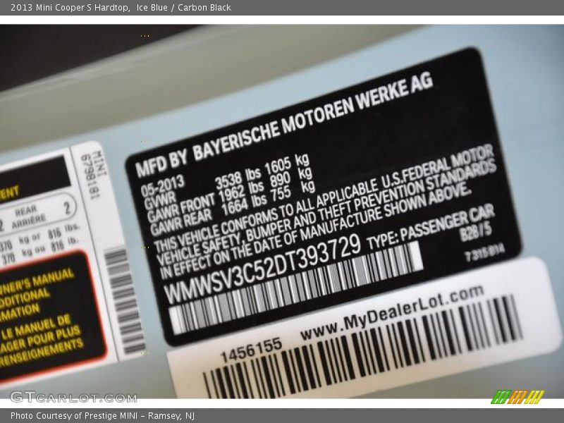 Ice Blue / Carbon Black 2013 Mini Cooper S Hardtop