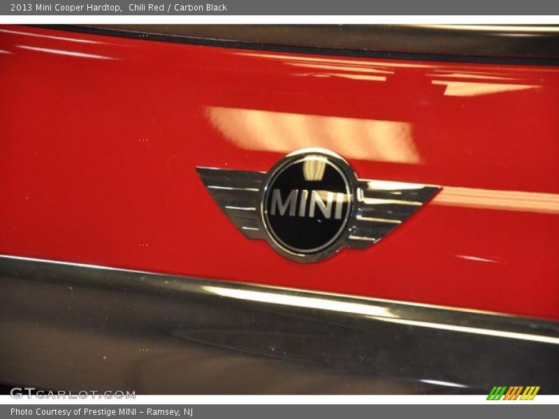 Chili Red / Carbon Black 2013 Mini Cooper Hardtop