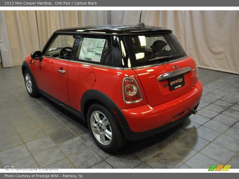 Chili Red / Carbon Black 2013 Mini Cooper Hardtop