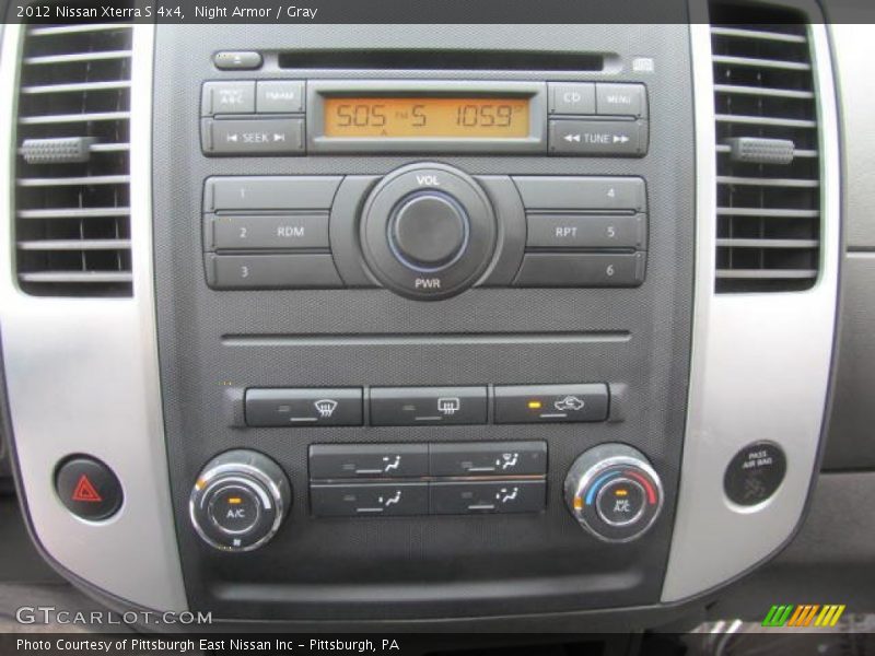 Controls of 2012 Xterra S 4x4