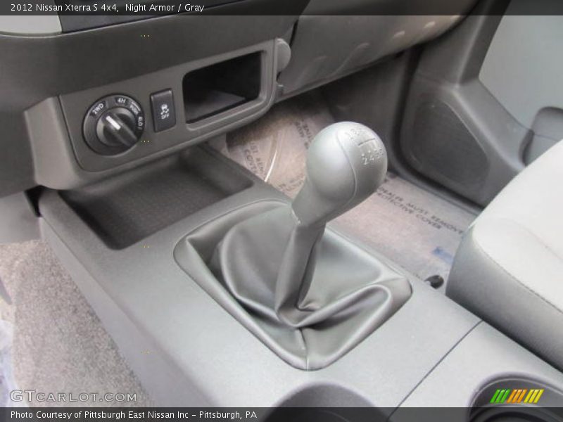  2012 Xterra S 4x4 6 Speed Manual Shifter