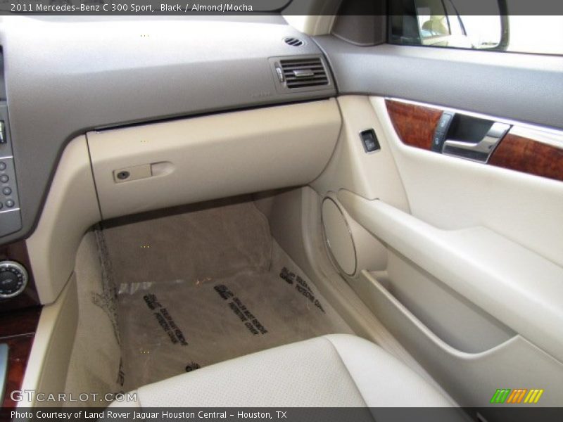 Black / Almond/Mocha 2011 Mercedes-Benz C 300 Sport