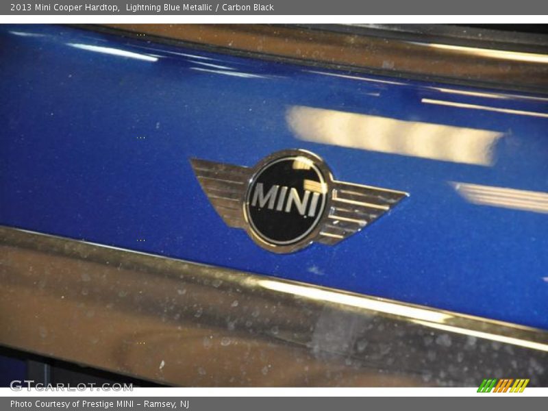 Lightning Blue Metallic / Carbon Black 2013 Mini Cooper Hardtop