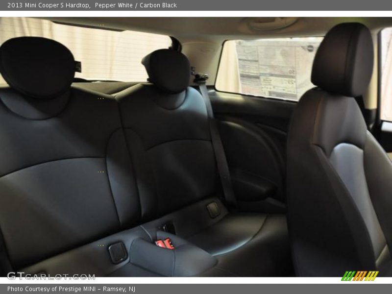 Pepper White / Carbon Black 2013 Mini Cooper S Hardtop