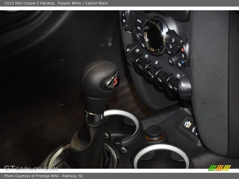 Pepper White / Carbon Black 2013 Mini Cooper S Hardtop