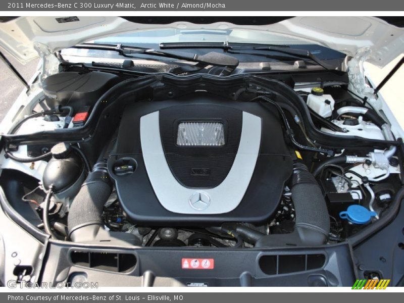 Arctic White / Almond/Mocha 2011 Mercedes-Benz C 300 Luxury 4Matic