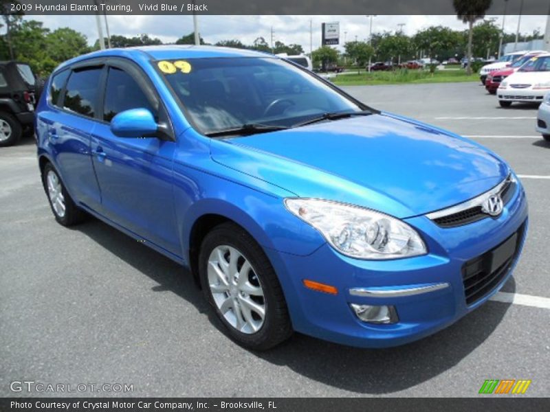 Front 3/4 View of 2009 Elantra Touring