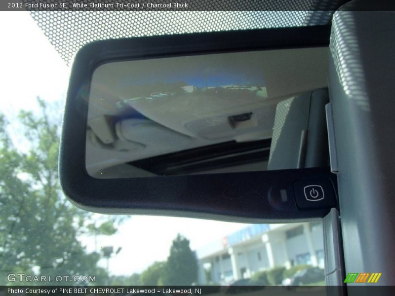 White Platinum Tri-Coat / Charcoal Black 2012 Ford Fusion SE