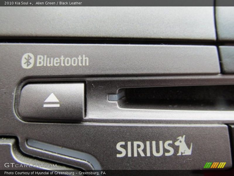 Alien Green / Black Leather 2010 Kia Soul +