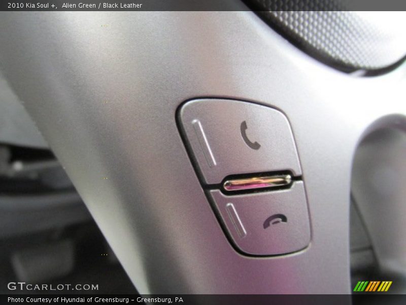 Alien Green / Black Leather 2010 Kia Soul +
