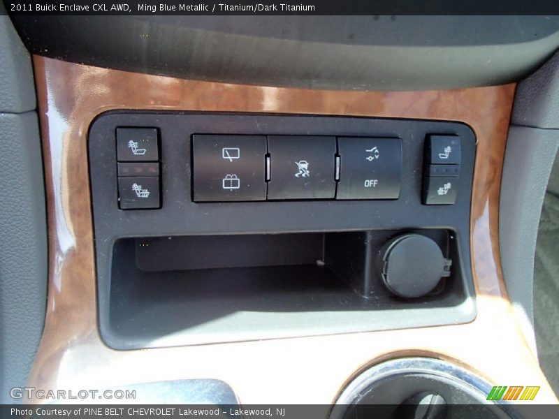 Controls of 2011 Enclave CXL AWD