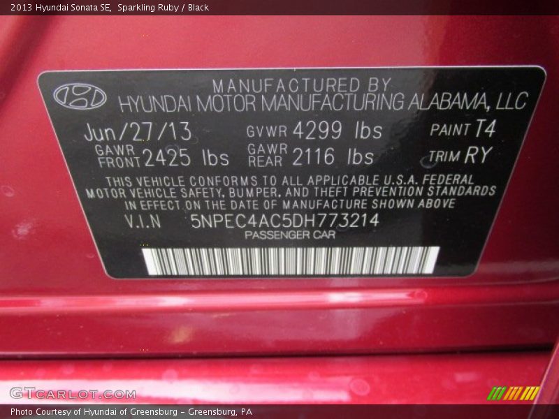 Sparkling Ruby / Black 2013 Hyundai Sonata SE