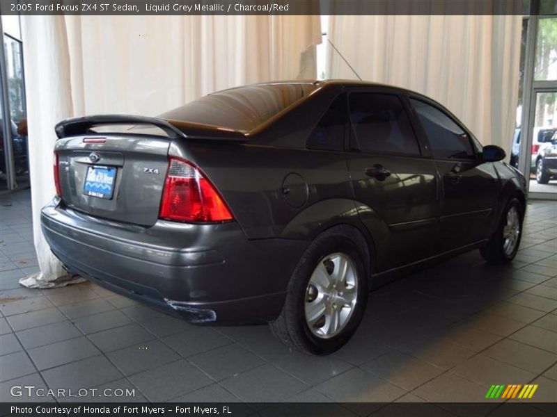 Liquid Grey Metallic / Charcoal/Red 2005 Ford Focus ZX4 ST Sedan