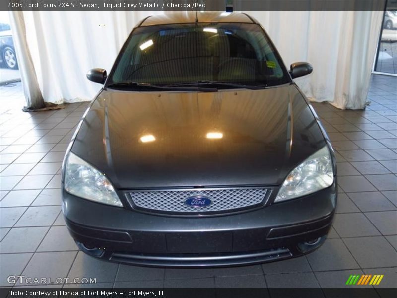 Liquid Grey Metallic / Charcoal/Red 2005 Ford Focus ZX4 ST Sedan