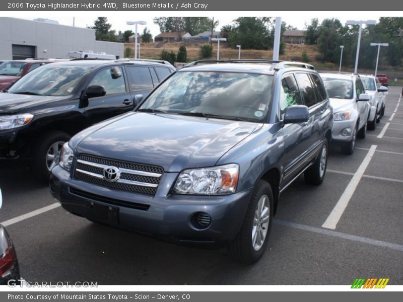 Bluestone Metallic / Ash Gray 2006 Toyota Highlander Hybrid 4WD