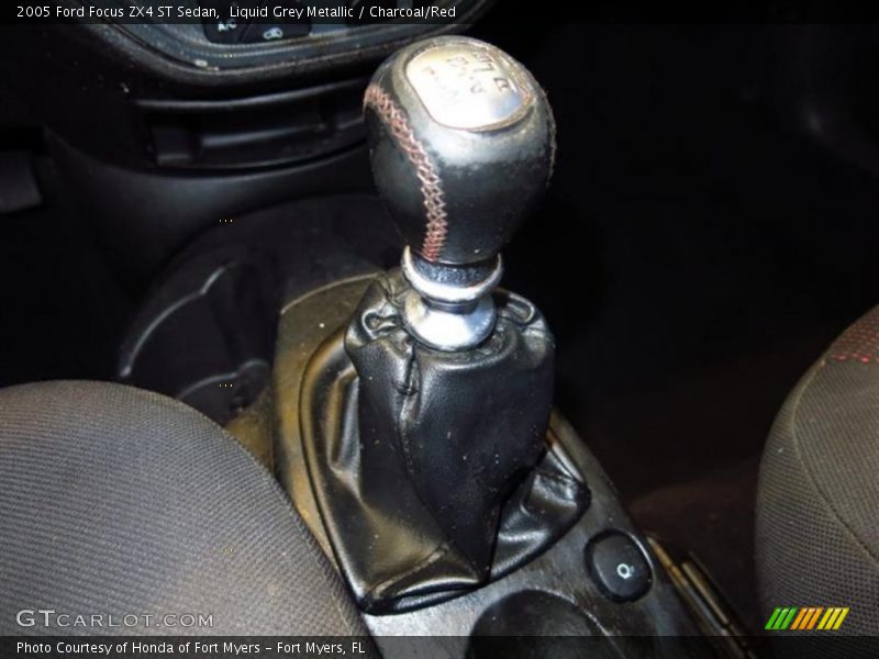 Liquid Grey Metallic / Charcoal/Red 2005 Ford Focus ZX4 ST Sedan