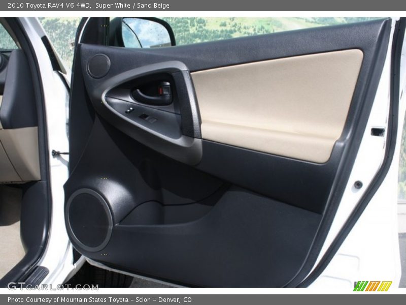 Super White / Sand Beige 2010 Toyota RAV4 V6 4WD