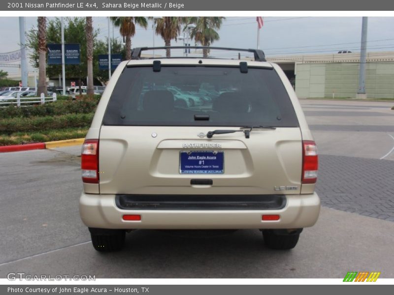 Sahara Beige Metallic / Beige 2001 Nissan Pathfinder LE 4x4