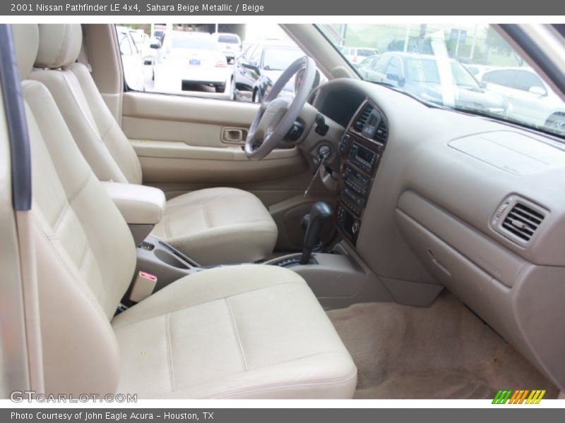 Sahara Beige Metallic / Beige 2001 Nissan Pathfinder LE 4x4