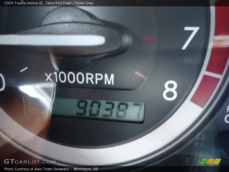 Salsa Red Pearl / Stone Gray 2004 Toyota Sienna LE