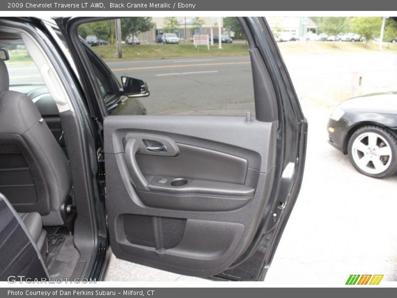 Black Granite Metallic / Ebony 2009 Chevrolet Traverse LT AWD