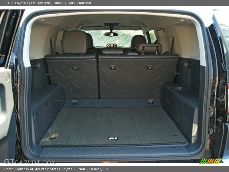 Black / Dark Charcoal 2013 Toyota FJ Cruiser 4WD