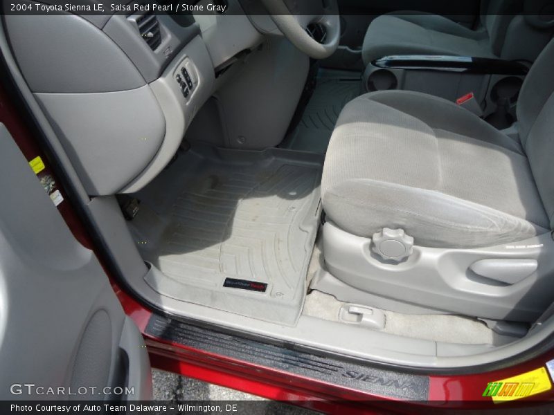 Salsa Red Pearl / Stone Gray 2004 Toyota Sienna LE