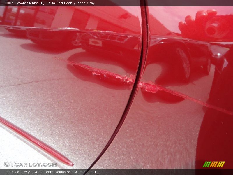 Salsa Red Pearl / Stone Gray 2004 Toyota Sienna LE
