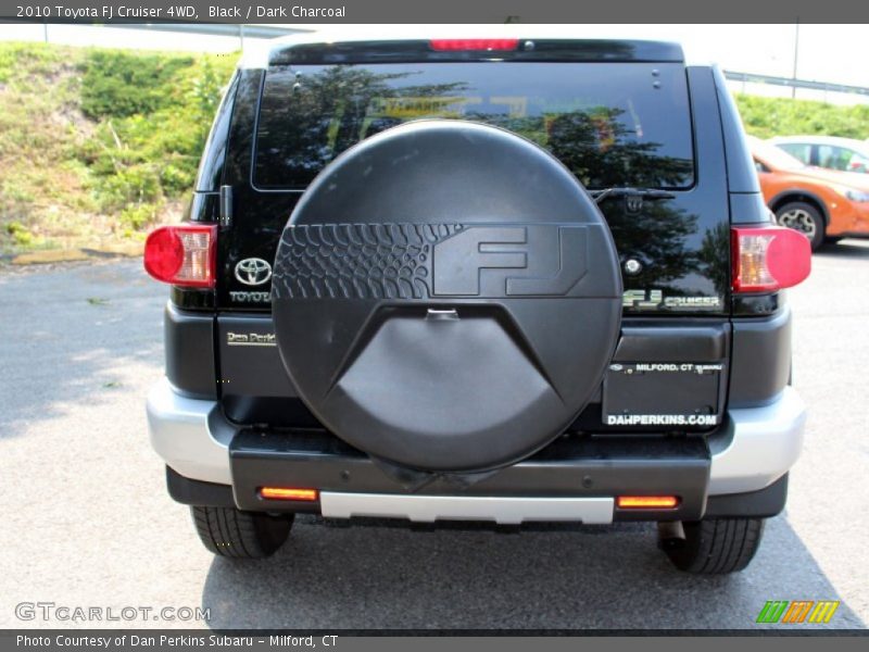 Black / Dark Charcoal 2010 Toyota FJ Cruiser 4WD