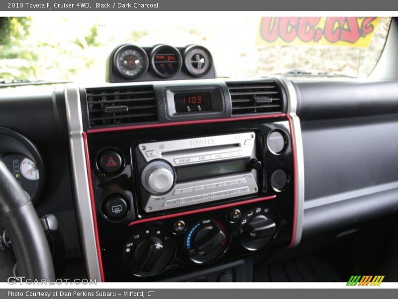 Black / Dark Charcoal 2010 Toyota FJ Cruiser 4WD