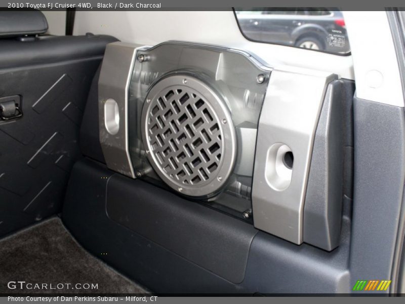 Black / Dark Charcoal 2010 Toyota FJ Cruiser 4WD