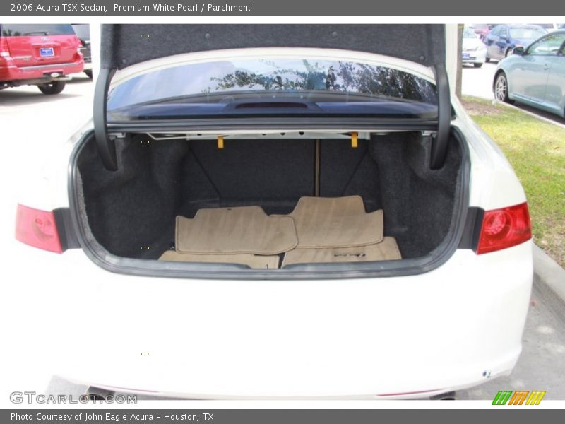 Premium White Pearl / Parchment 2006 Acura TSX Sedan