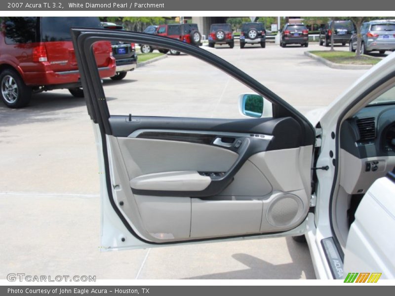 White Diamond Pearl / Parchment 2007 Acura TL 3.2