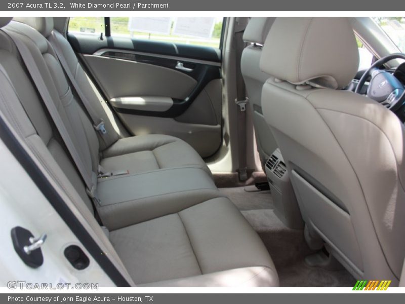 White Diamond Pearl / Parchment 2007 Acura TL 3.2