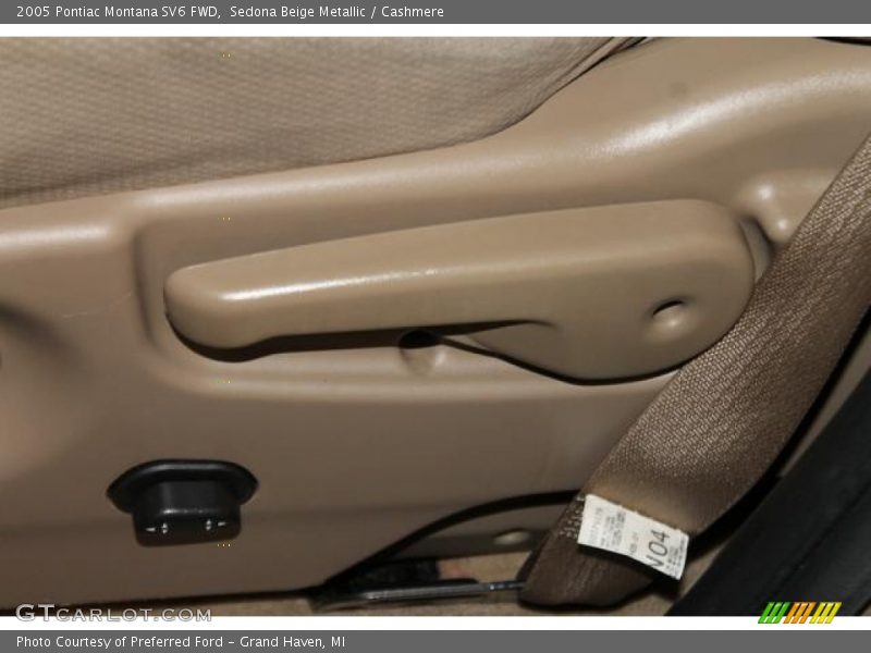 Sedona Beige Metallic / Cashmere 2005 Pontiac Montana SV6 FWD