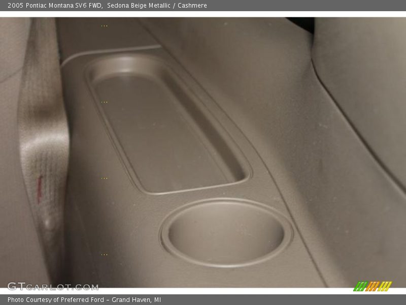 Sedona Beige Metallic / Cashmere 2005 Pontiac Montana SV6 FWD