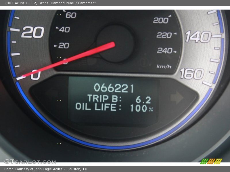 White Diamond Pearl / Parchment 2007 Acura TL 3.2
