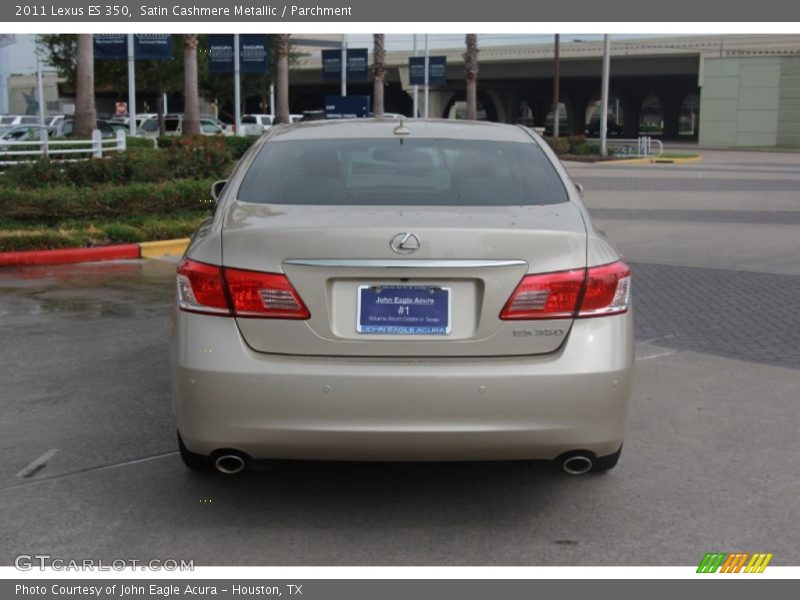 Satin Cashmere Metallic / Parchment 2011 Lexus ES 350