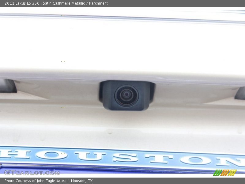 Satin Cashmere Metallic / Parchment 2011 Lexus ES 350