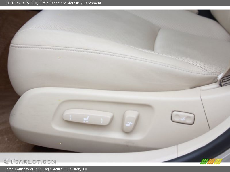 Satin Cashmere Metallic / Parchment 2011 Lexus ES 350