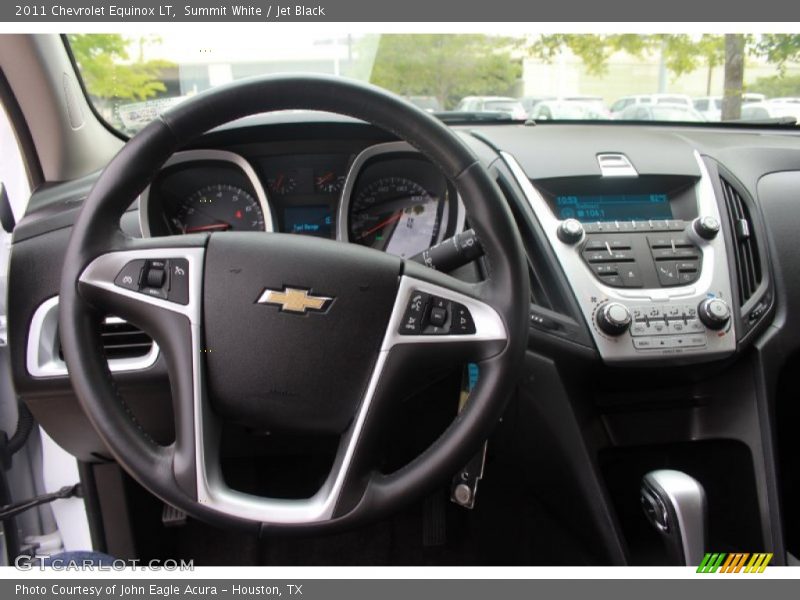 Summit White / Jet Black 2011 Chevrolet Equinox LT