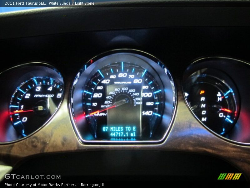 White Suede / Light Stone 2011 Ford Taurus SEL