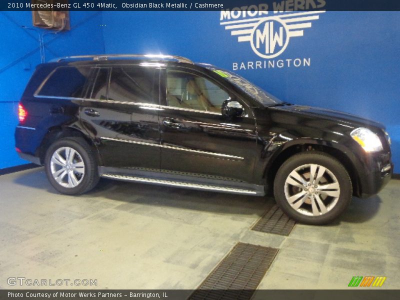 Obsidian Black Metallic / Cashmere 2010 Mercedes-Benz GL 450 4Matic
